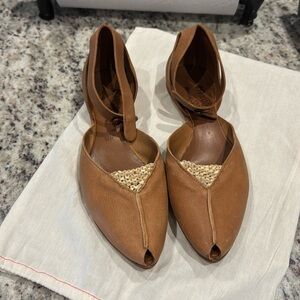 Women’s Size 10 Sundance Brown Ankle Wrap Flats - So Cute & Very Comfortable